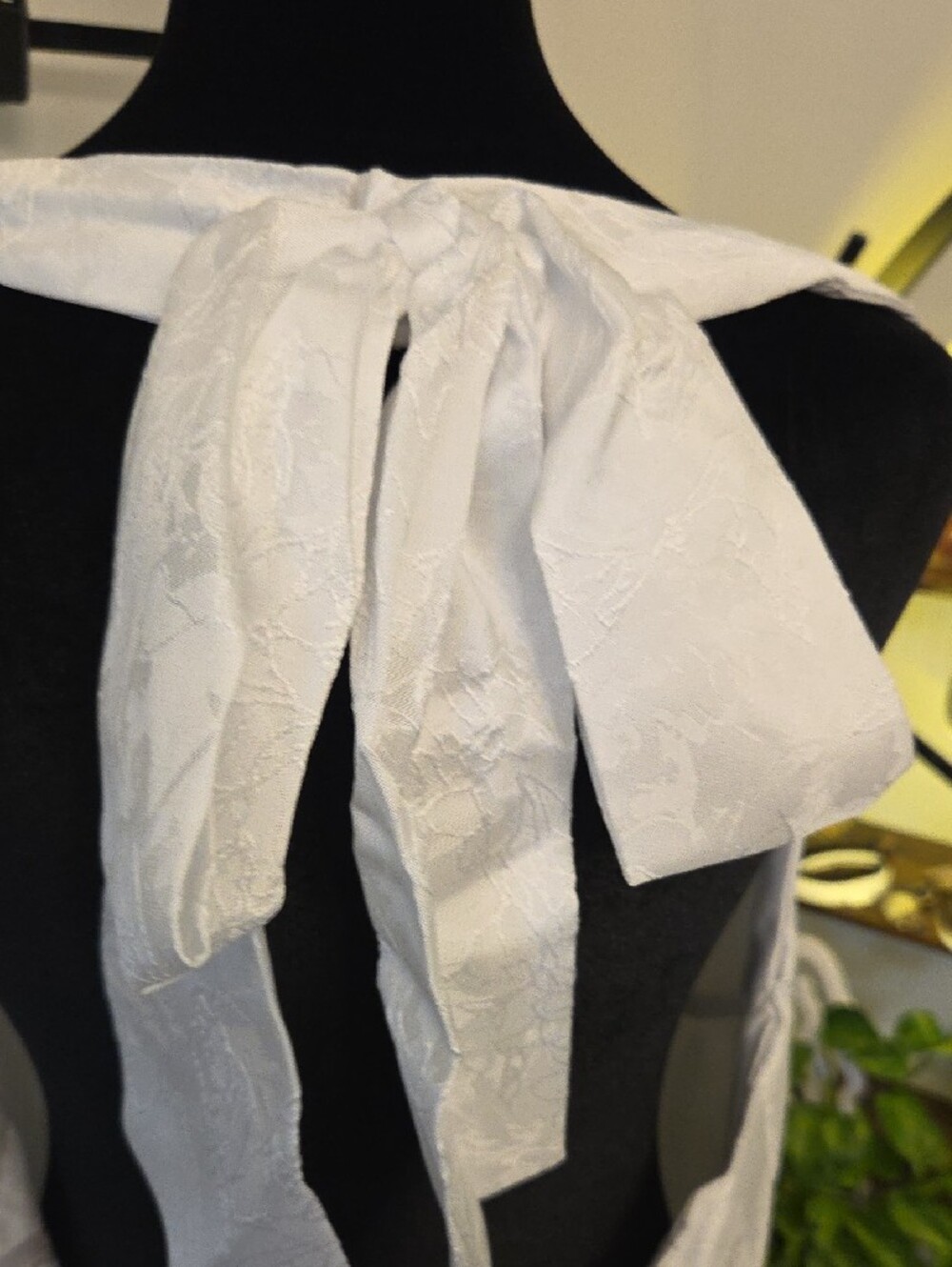 Square Neck White Lace-Up Back Wedding Gown - Picture 6 of 8